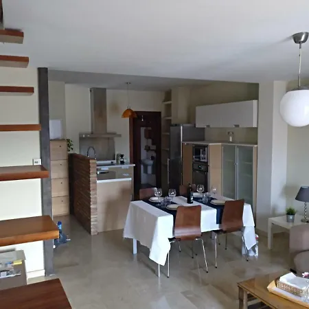 Loft Con Vistas En Plaza De Belen Apartment